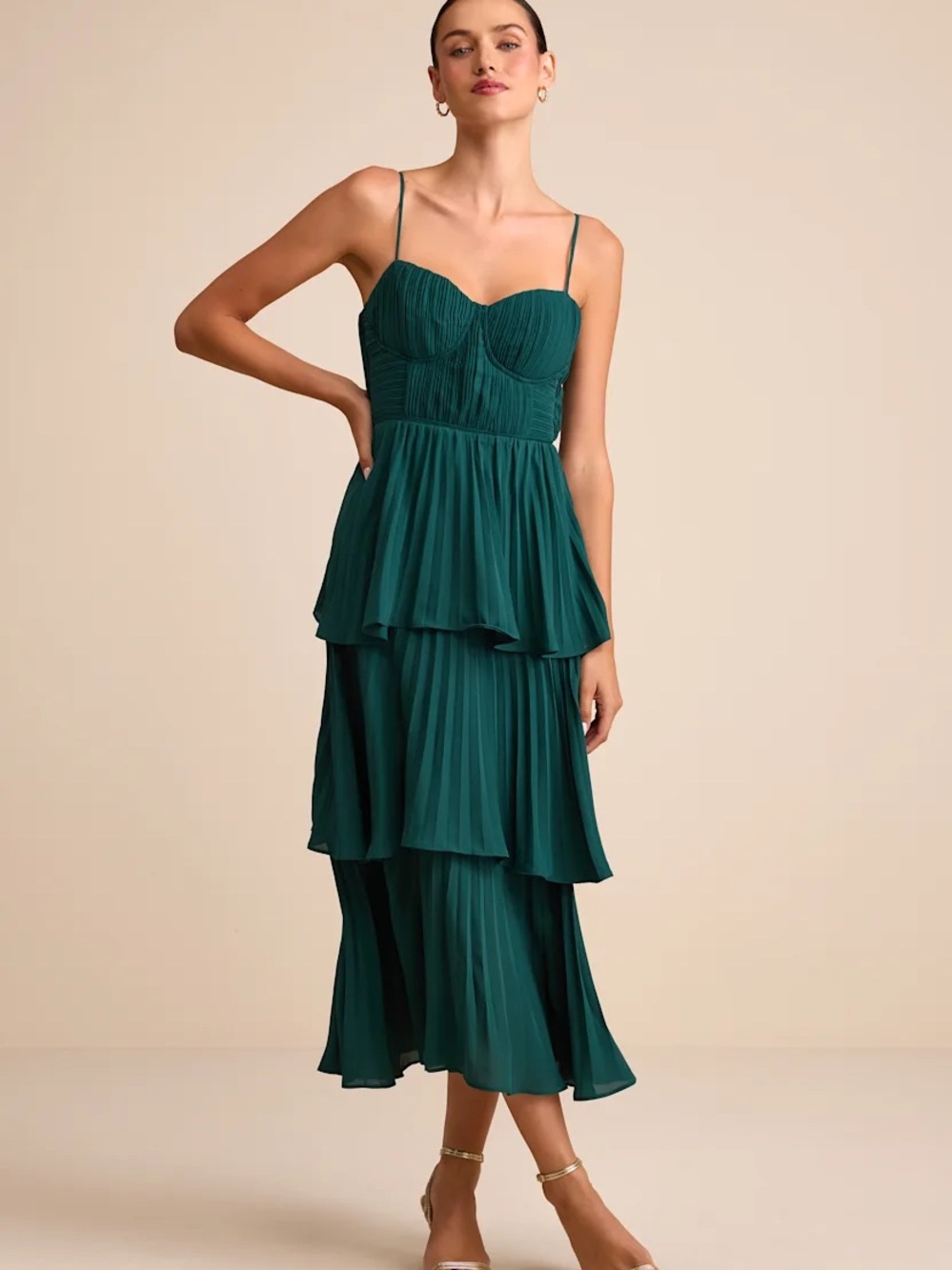 Lulu's Emerald Tiered Spaghetti-Strap Midi Dress